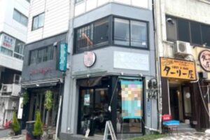 渋谷駅5分 1-2階18坪 75万 元鶏飯店跡地! 角地物件 重飲食可