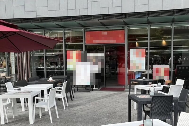 淡路町駅3分 1階12坪 40万 現ラーメン店 重飲食可 テラス付きおしゃれ物件!