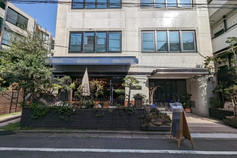 北参道駅4分 1階約28坪 70万 元ダイニングバー テラス付 美内装 重飲食可