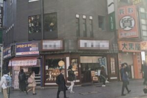 新宿駅2分 89坪 680万 元うどん店 角地物件! 大型店舗 重飲食可