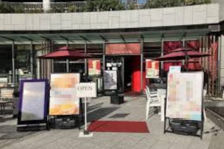 淡路町駅3分 小川町駅4分 1階23坪 64万 現ラーメン店 重飲食可 広い間口のお洒落な外観 商業施設立地
