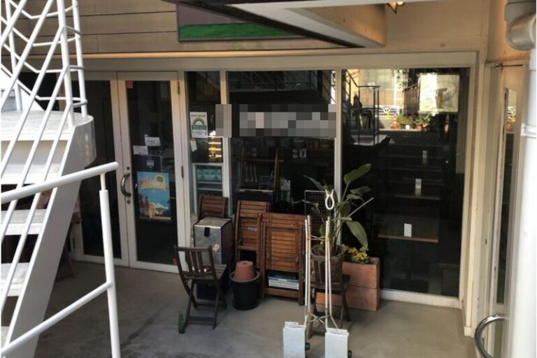代官山駅3分 1階10坪 41万 現ダイニングカフェ お洒落な外観 重飲食可