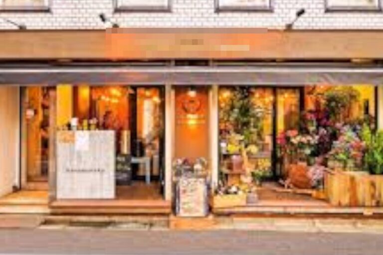 虎ノ門ヒルズ駅4分 1階33坪 115万 元ビストロ 広い間口のお洒落な外観 大型物件 重飲食可