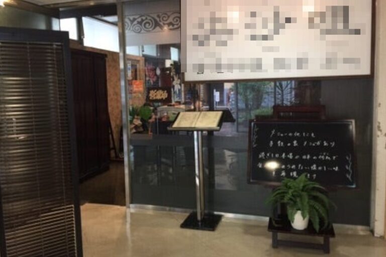 六本木駅2分 1階約21坪 66万 現中華料理 角地物件! 駅近好立地 重飲食可!