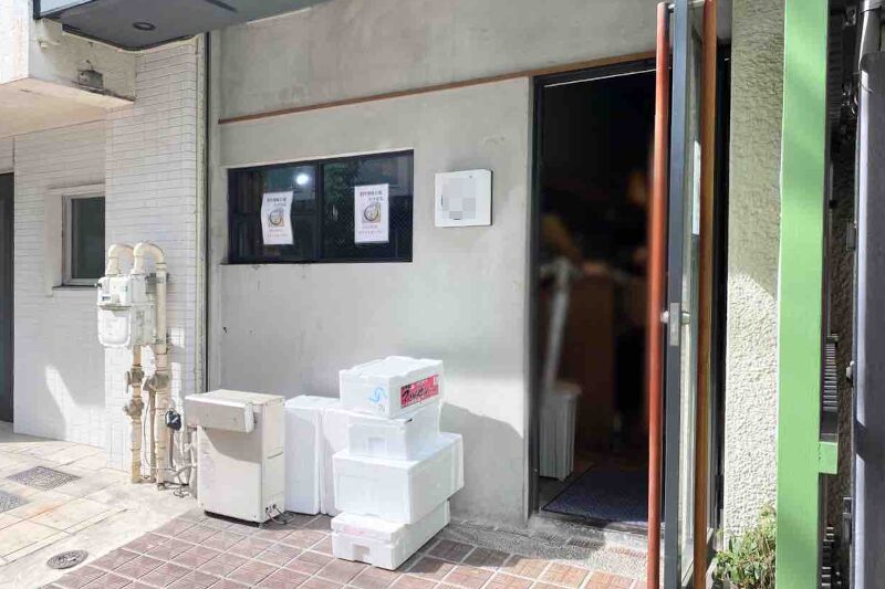 三田駅5分 1階約19坪 62万 現創作鉄板と鮨 重飲食可 駅近好立地