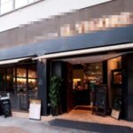 神保町駅1分 1階約35.7坪 153万 現イタリアン 重飲食可 駅近交差点物件!